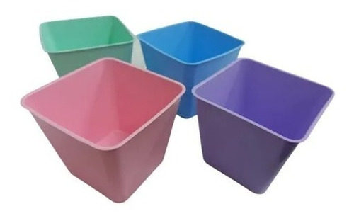 MACETA PLASTICA CUADRADA N*12 