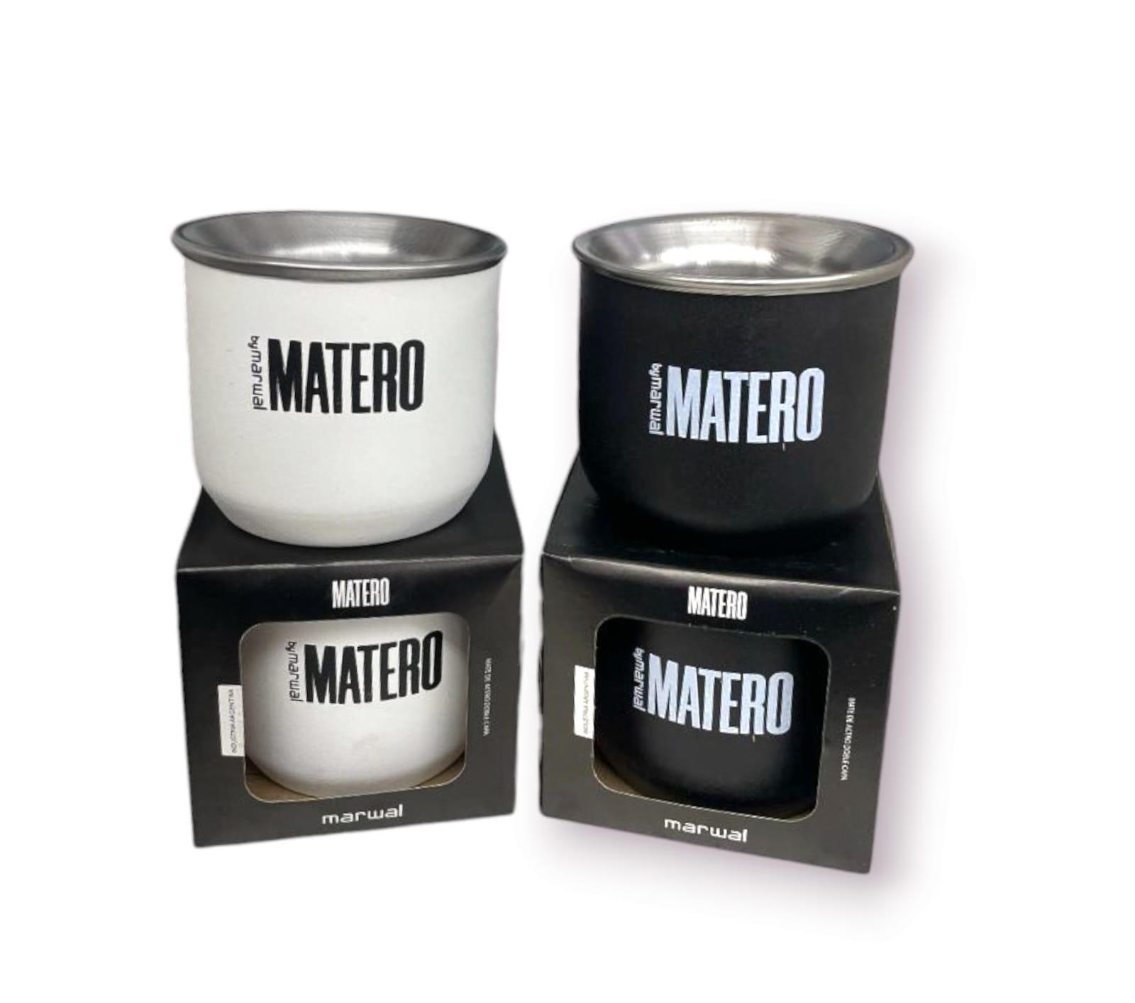 MATE TERMICO GRABADO EN CAJA COLOR BLANCO Y NEGRO 