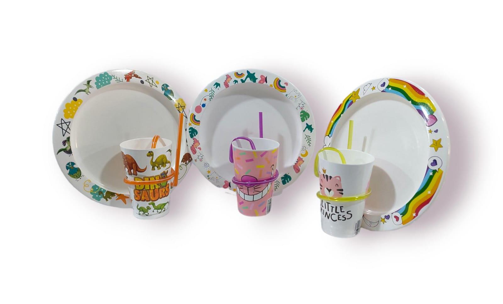 PLATO PLASTICO INFANTIL CON VASO Y SORBETE 12CM 