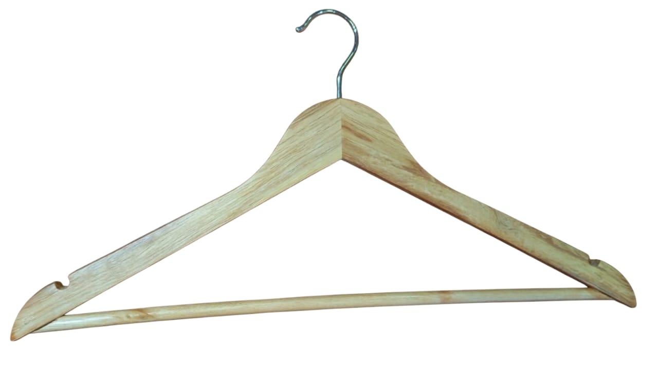PERCHAS MADERA LAQUEADA