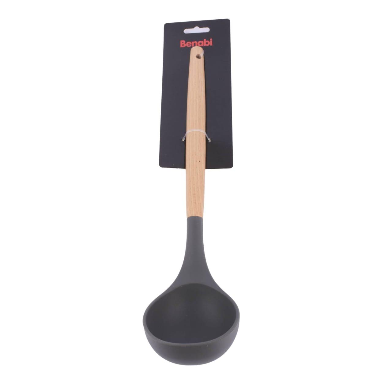 CUCHARON SILICONA CON MANGO DE MADERA