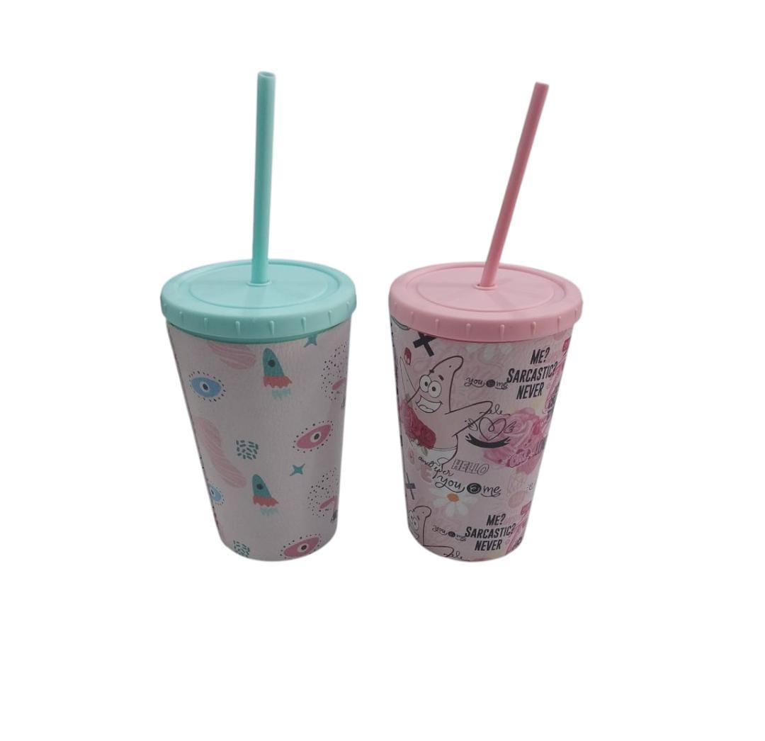 VASO PLASTICO CON TAPA Y SORBETE 600CC