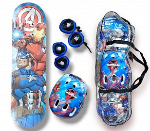 SKATE CON ACCESORIOS CASCO Y RODILLERA ESTAMPADO 70CM